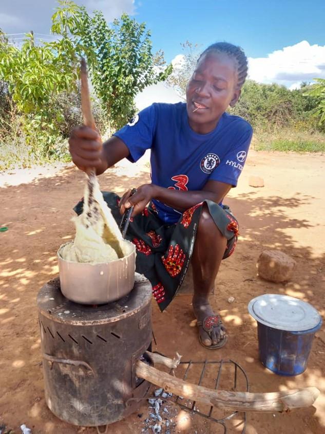 Inside a GoClimate funded climate project: Energy efficient cookstoves changes lives in rural Zambia