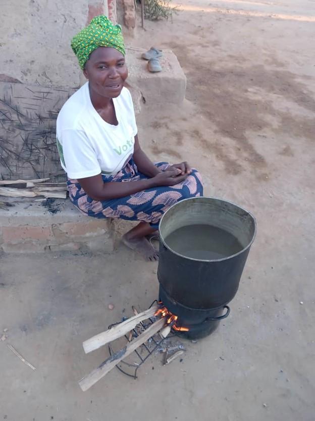 Catherine Mwansa wants to work with spreading the word about the new improved cookstoves to more households.