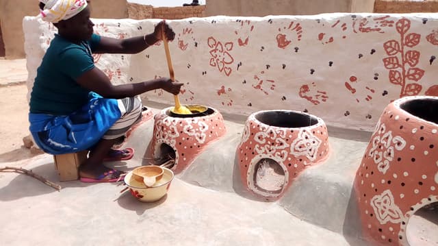 Efficient Cookstoves in Burkina Faso